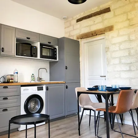 Comédie St-roch - T2 - Hypercentre Gare - Clim&netflix Apartamento Montpellier