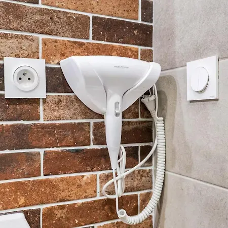 Comédie St-roch - T2 - Hypercentre Gare - Clim&netflix Apartamento