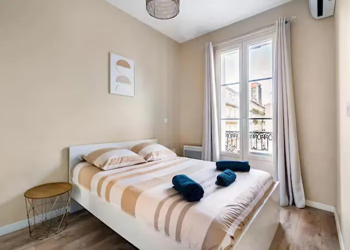 Comedie St-roch - T2 - Hypercentre Gare - Clim & Netflix Apartment Montpellier